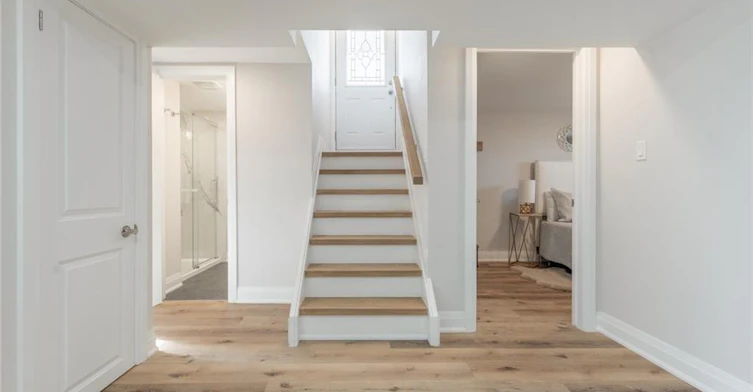 Lower-213 Thorner Drive, Hamilton, ON, L8V 2M5 - 2