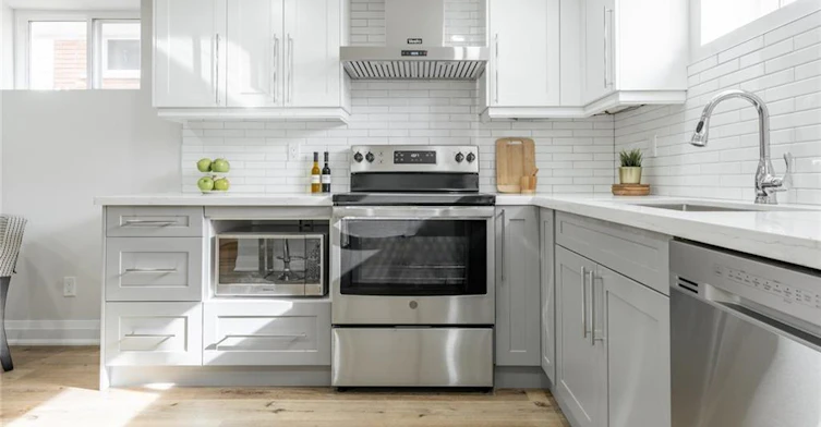 Lower-213 Thorner Drive, Hamilton, ON, L8V 2M5 - 8
