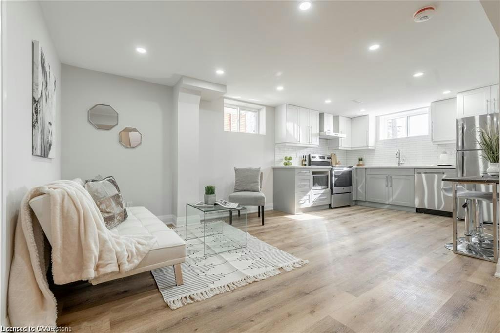 Lower-213 Thorner Drive, Hamilton, ON, L8V 2M5 - 3