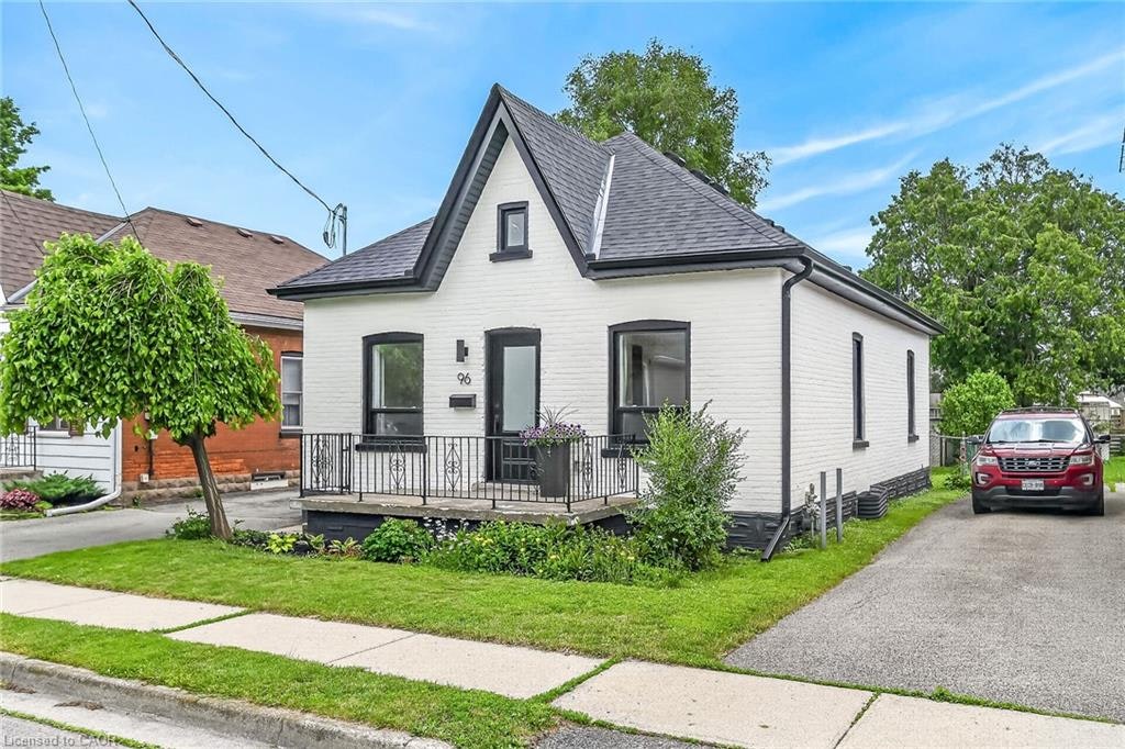 96 Aberdeen Avenue, Brantford, ON, N3S 1S3