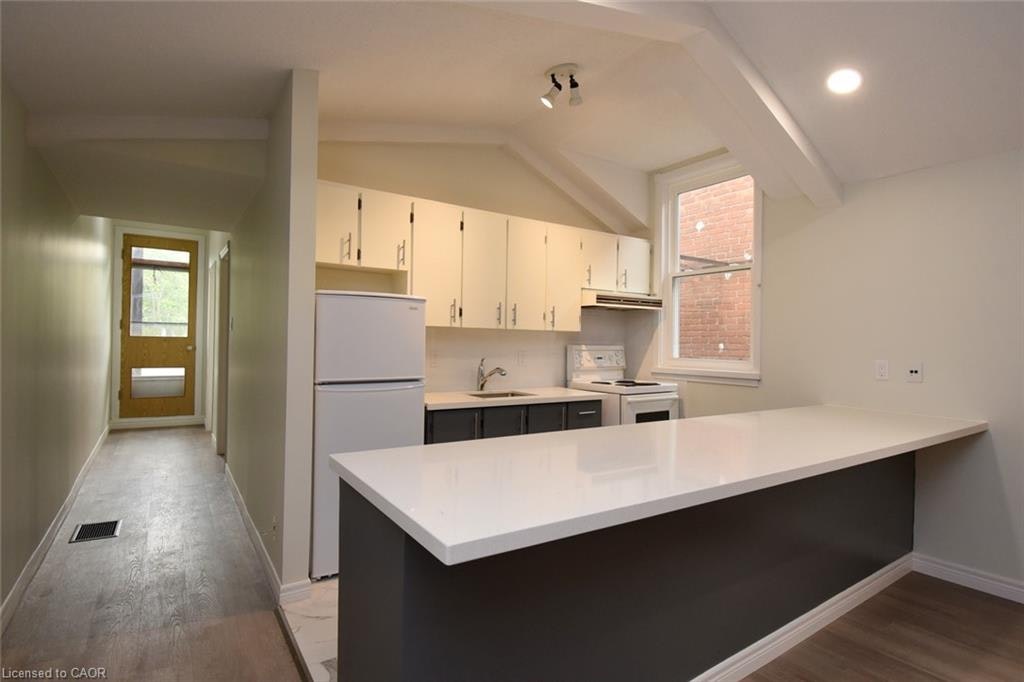 2-61 King Street W, Hamilton, ON, L9H 1T5 - 10