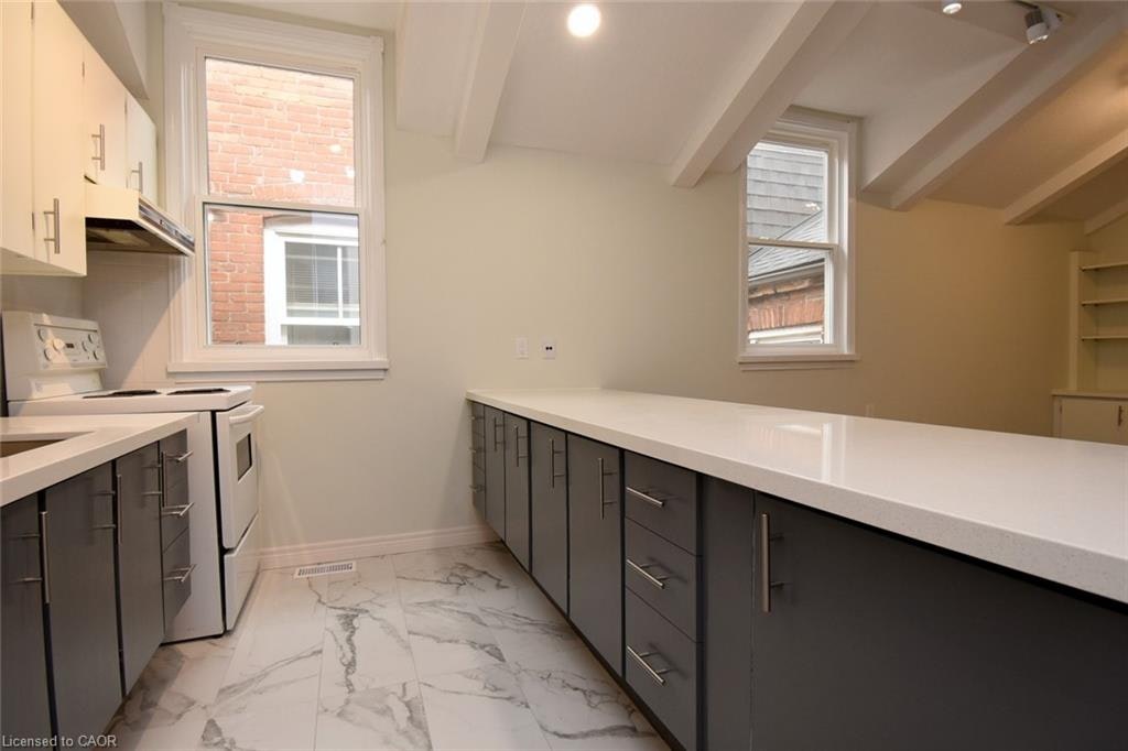 2-61 King Street W, Hamilton, ON, L9H 1T5 - 9