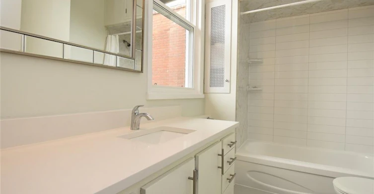 2-61 King Street W, Hamilton, ON, L9H 1T5 - 14