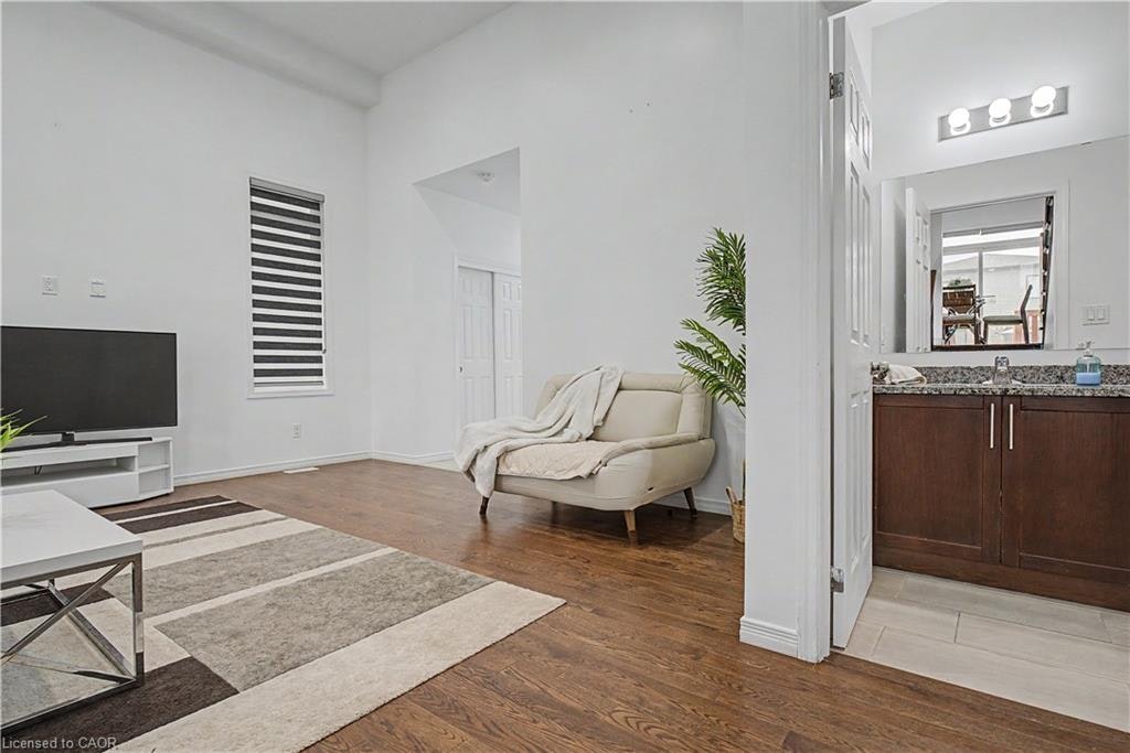 A-79 Beauchamp Drive, Cambridge, ON, N1S 0B9 - 9