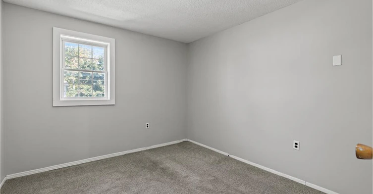 Upper-15 Mccormick Street, Welland, ON, L3C 4L8 - 14