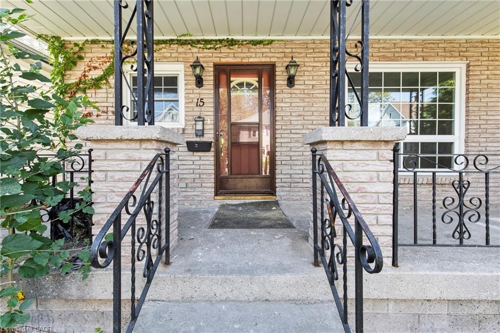 Upper-15 Mccormick Street, Welland, ON, L3C 4L8 - 3