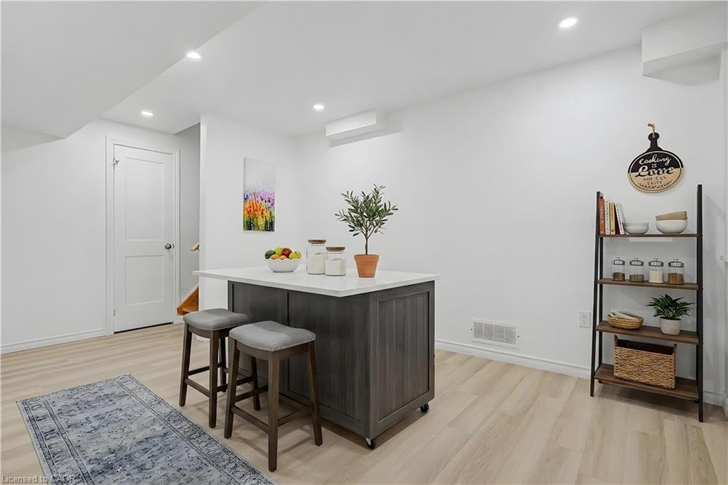 B-79 Beauchamp Drive, Cambridge, ON, N1S 0B9 - 18