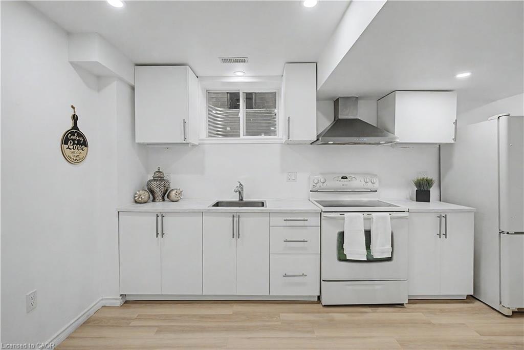 B-79 Beauchamp Drive, Cambridge, ON, N1S 0B9 - 6