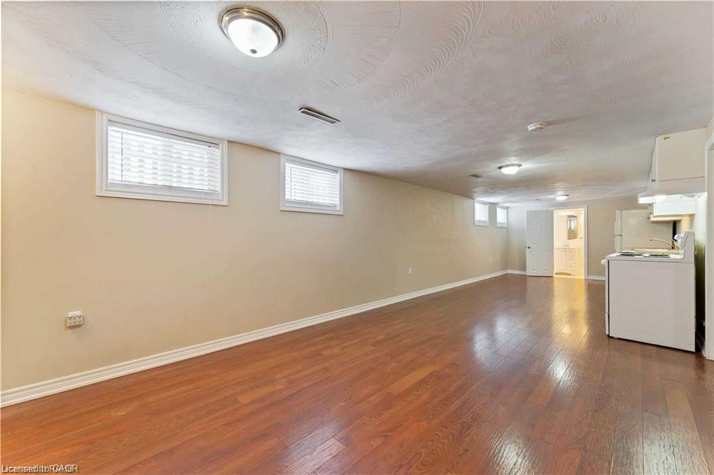 Basement-864 Upper Ottawa Street, Hamilton, ON, L8T 3V5 - 7
