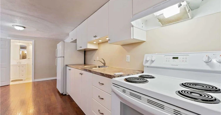 Basement-864 Upper Ottawa Street, Hamilton, ON, L8T 3V5 - 5