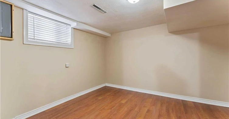 Basement-864 Upper Ottawa Street, Hamilton, ON, L8T 3V5 - 4