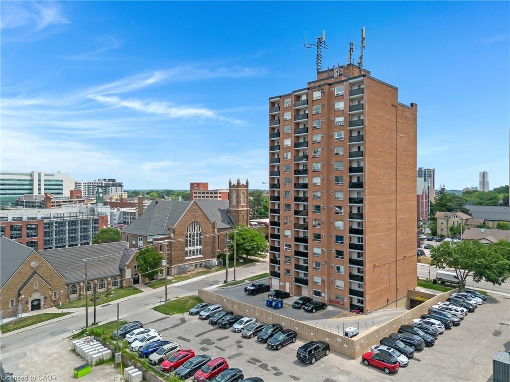 902-64 Benton Street, Kitchener, ON, N2G 4L9