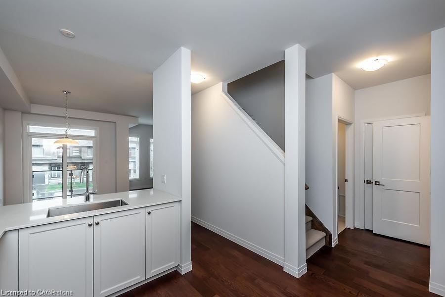 158-30 Times Square Boulevard, Hamilton, ON, L8J 0M1 - 4