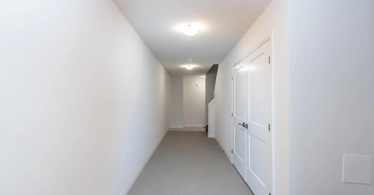 158-30 Times Square Boulevard, Hamilton, ON, L8J 0M1 - 3