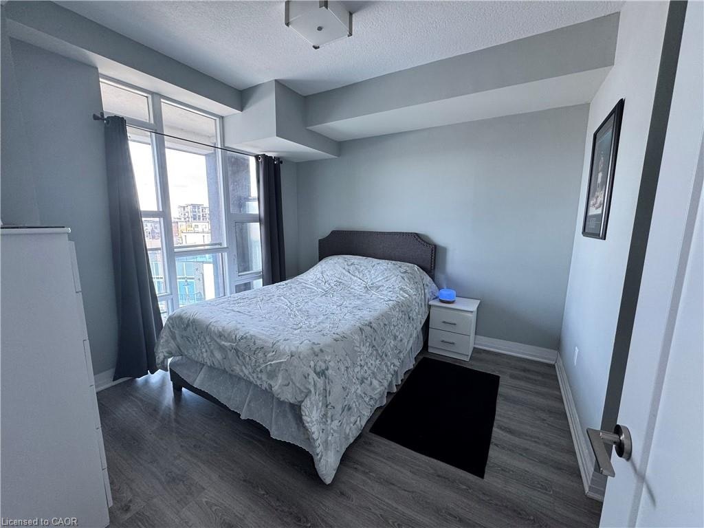 404-10 Concord Place, Grimsby, ON, L3M 0G6 - 12