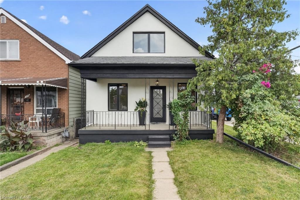 174 London Street N, Hamilton, ON, L8H 4C2