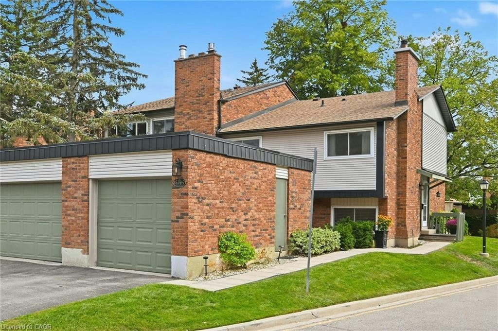 7-1576 Kerns Road