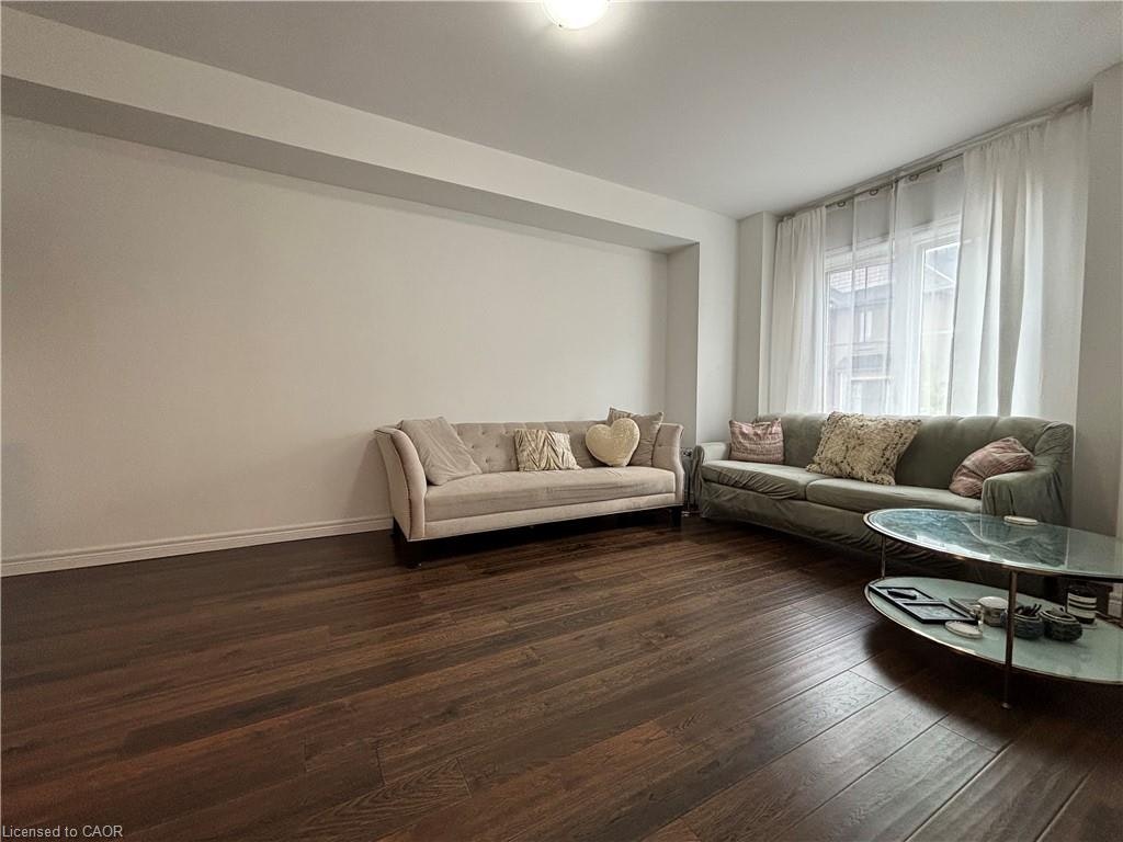 11 Birot Lane, Hamilton, ON, L9K 0K1 - 5