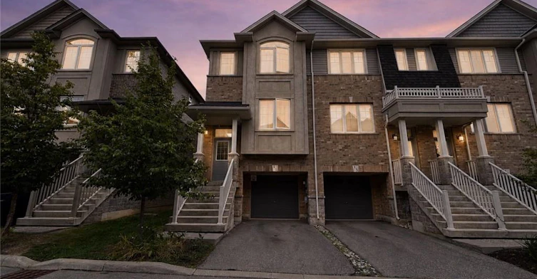 11 Birot Lane, Hamilton, ON, L9K 0K1