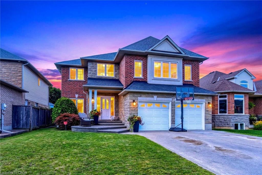27 Garth Trails Crescent, Hamilton, ON, L9B 2X1