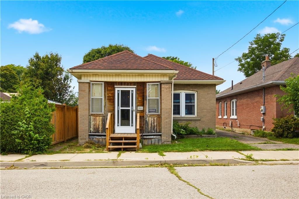26 Maitland Street, Brantford, ON, N3S 6K8