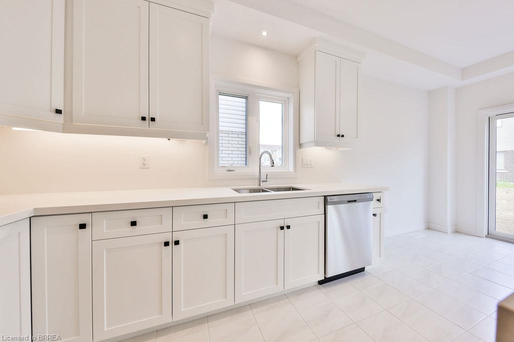 Upper-24 Broddy Avenue, Brantford, ON, N3T 0V2 - 16