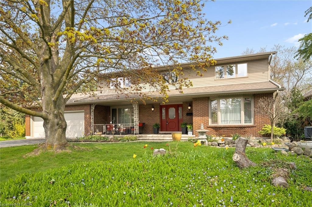 142 Carson Drive, Kitchener, ON, N2B 2Z2