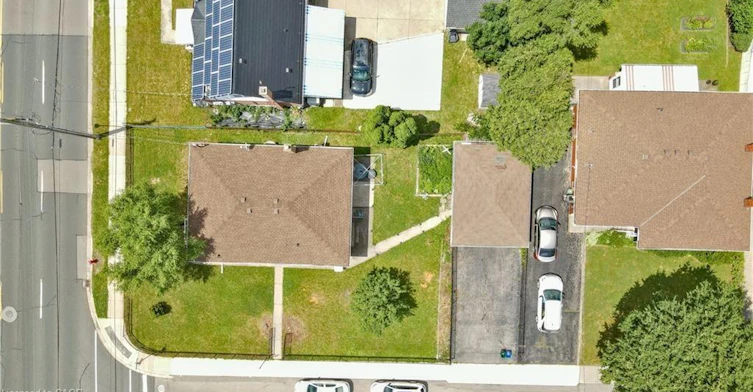 2-609 Mohawk Road E, Hamilton, ON, L8V 2J8 - 11