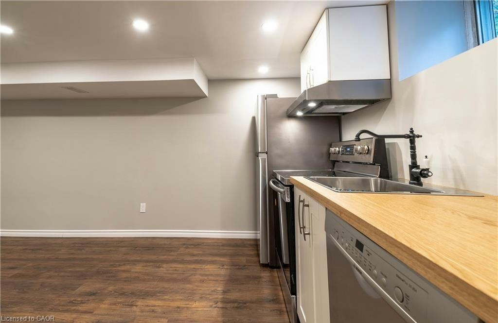 B-50 Burris Street, Hamilton, ON, L8M 2J4 - 3