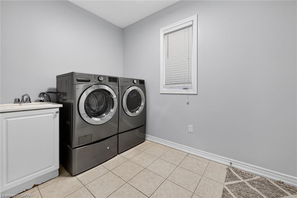 244 Raymond Road, Hamilton, ON, L9K 0H5 - 17