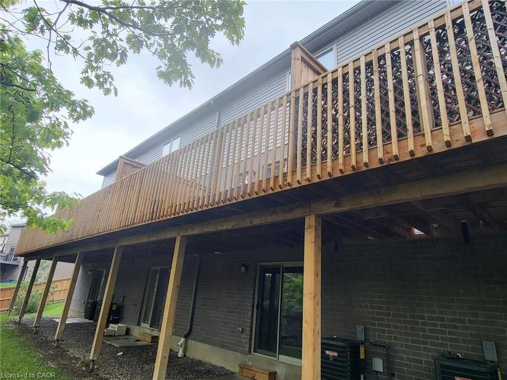 9-86 Erbsville Court, Waterloo, ON, N2T 0C8 - 2