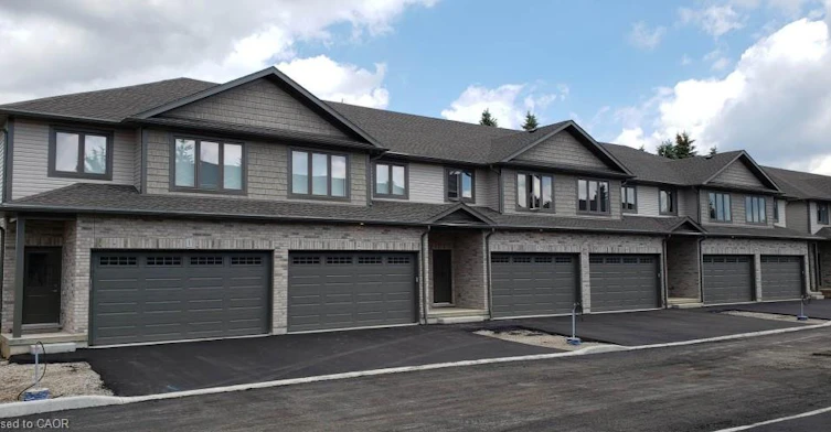 14-291 Falcon Drive, Woodstock, ON, N4T 0M7