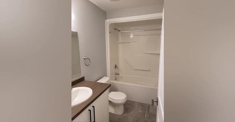 14-291 Falcon Drive, Woodstock, ON, N4T 0M7 - 12