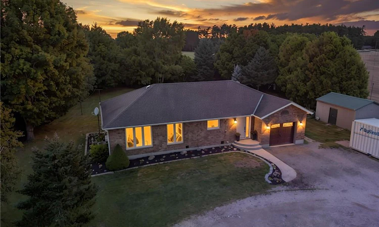 553 Norfolk County Road 21