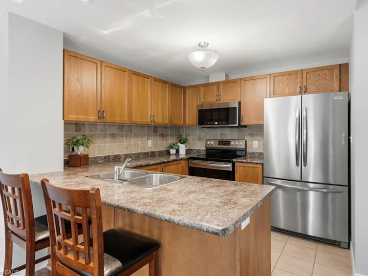 202-59 Critzia Drive, Hamilton, ON, L0R 1W0 - 8