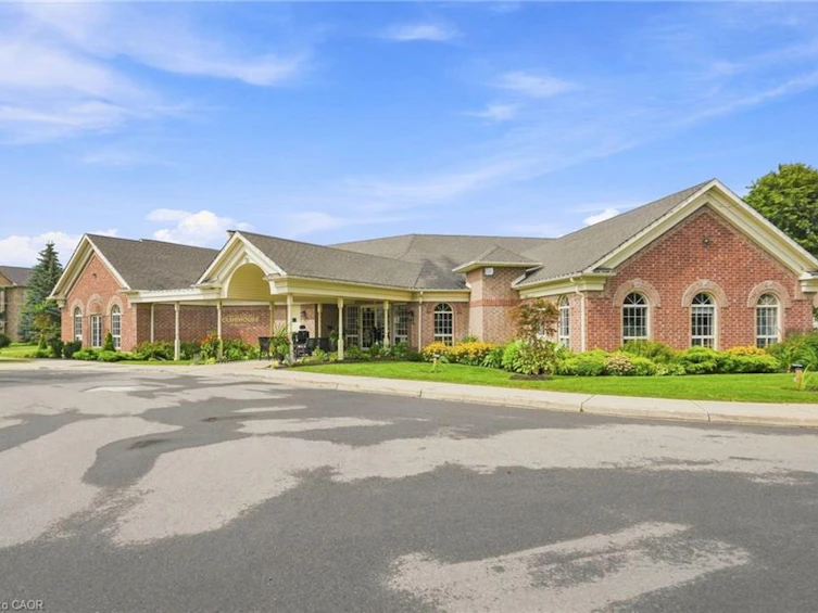 202-59 Critzia Drive, Hamilton, ON, L0R 1W0 - 2