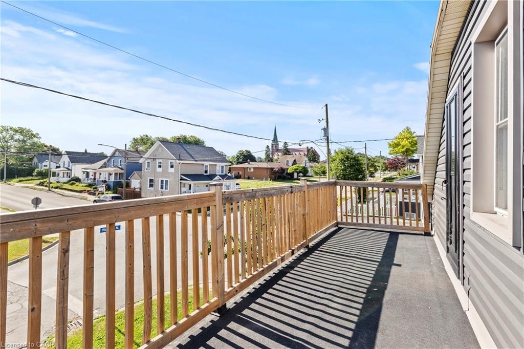 Upper-1 West Street N, Thorold, ON, L2V 2R8 - 20