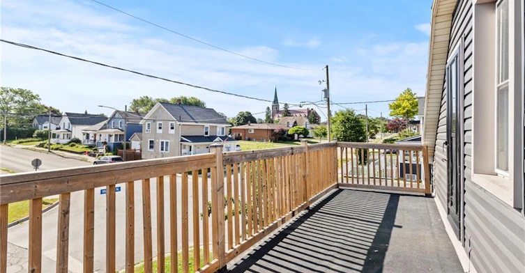 Upper-1 West Street N, Thorold, ON, L2V 2R8 - 20