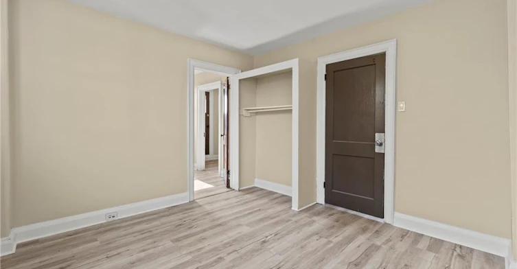 Upper-1 West Street N, Thorold, ON, L2V 2R8 - 14