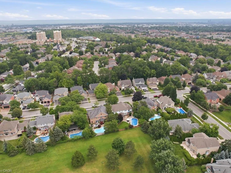 4129 Millcroft Park Drive, Burlington, ON, L7M 3V1 - 48