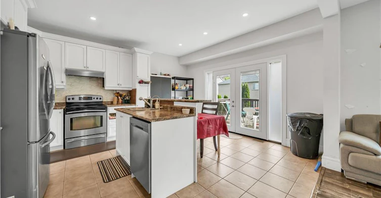 Upper-22 Grasswood Street, Kitchener, ON, N2A 4L2 - 17