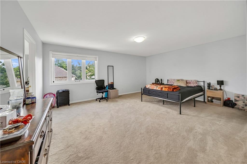 Upper-22 Grasswood Street, Kitchener, ON, N2A 4L2 - 24