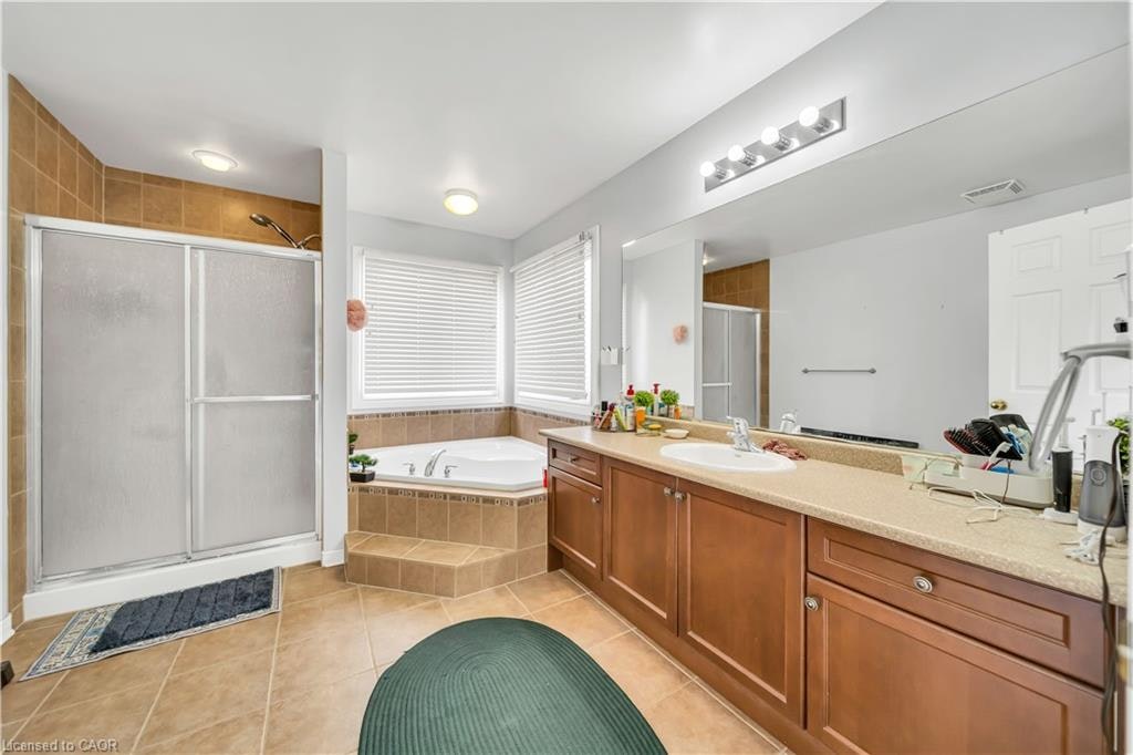 Upper-22 Grasswood Street, Kitchener, ON, N2A 4L2 - 26