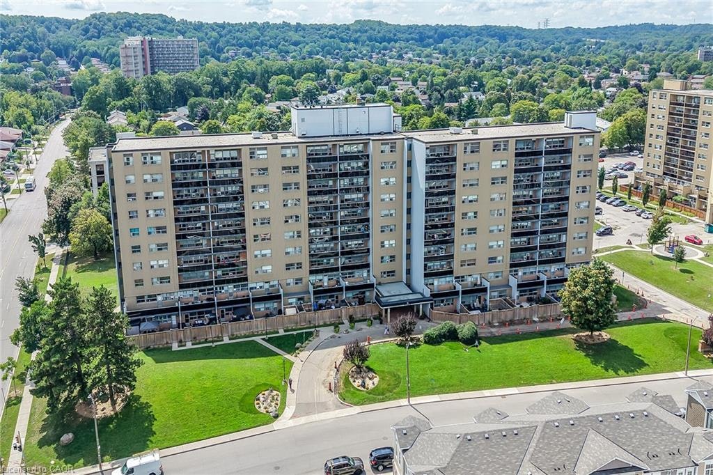 307-15 Albright Road, Hamilton, ON, L8K 5J2