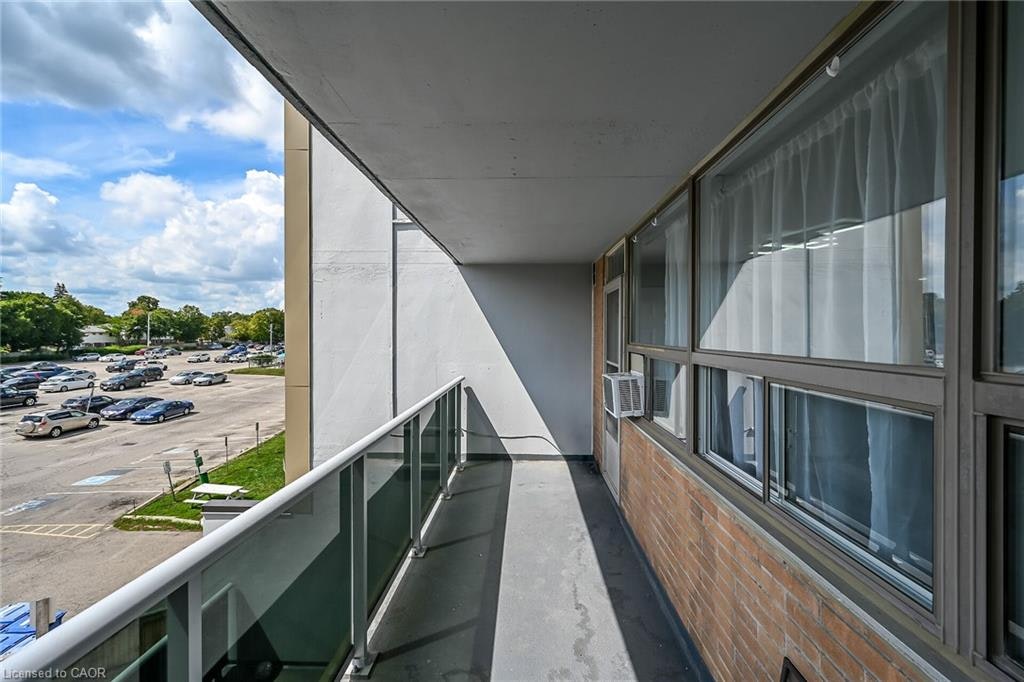 307-15 Albright Road, Hamilton, ON, L8K 5J2 - 24