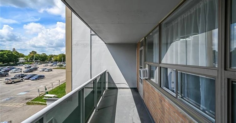 307-15 Albright Road, Hamilton, ON, L8K 5J2 - 24