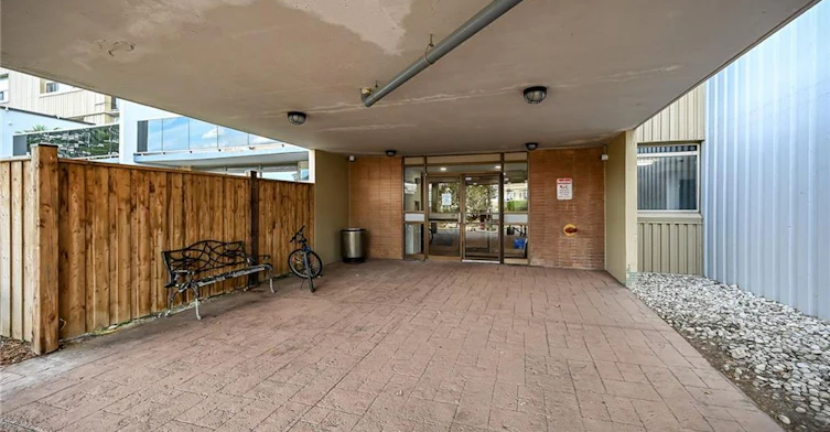 307-15 Albright Road, Hamilton, ON, L8K 5J2 - 39
