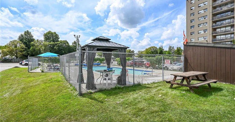 307-15 Albright Road, Hamilton, ON, L8K 5J2 - 42