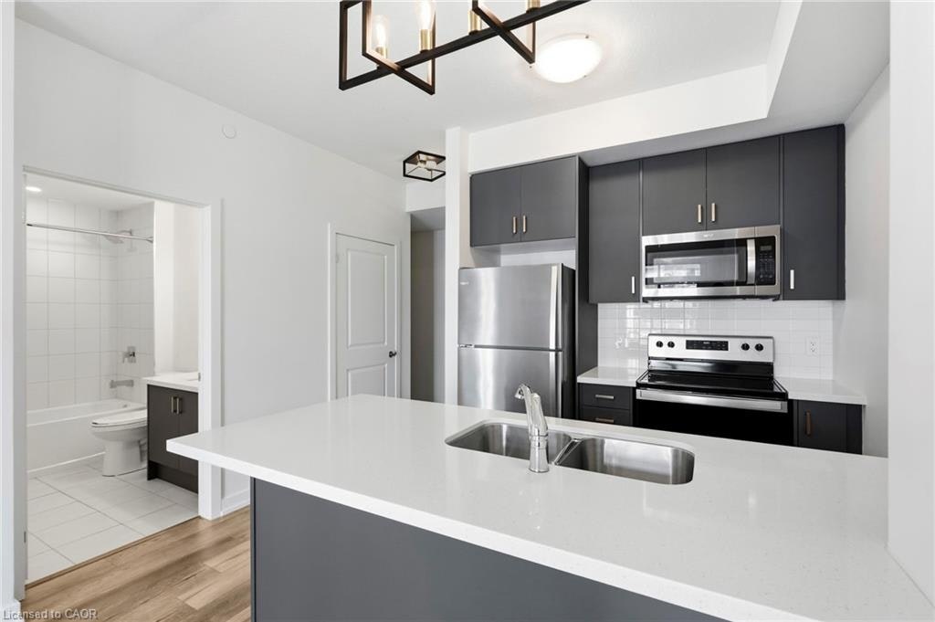 425-5055 Greenlane Road, Lincoln, ON, L3J 2J3 - 8