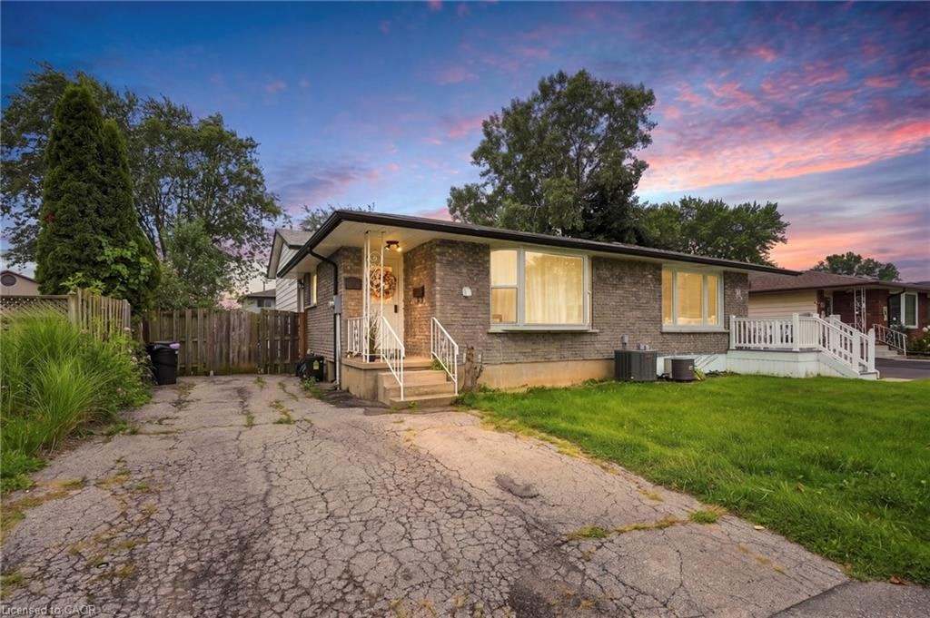 Upper-47 Barrington Drive, Welland, ON, L3C 5Z8 - 13